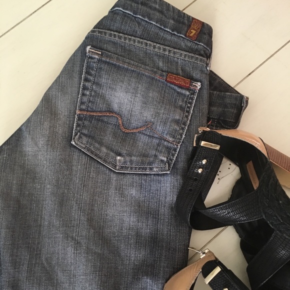 7 For All Mankind “Carol” Jeans - Picture 7 of 8